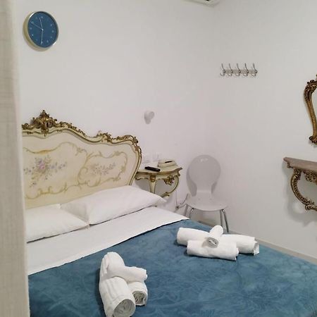 Bike Hotel Oasi Finale Ligure Ngoại thất bức ảnh